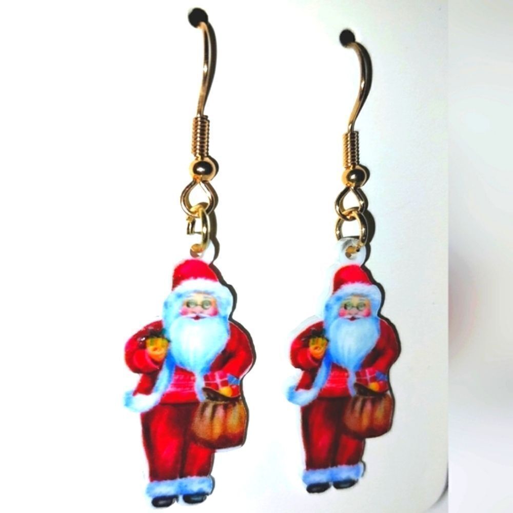 Hand Crafted, super cute festive holiday earrings